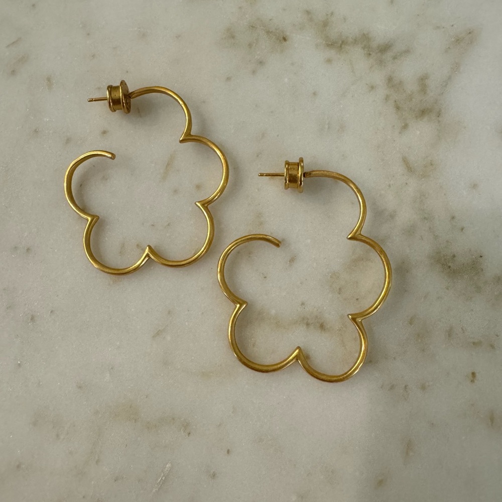 Julie Vos Gardenia hoop size large